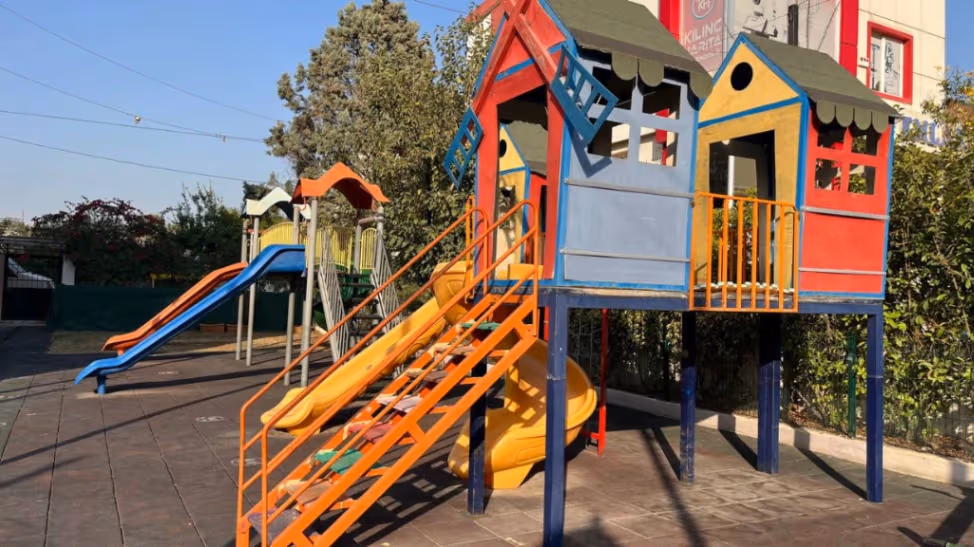 Vardalı Minikler Köyü Anaokulu - Organik Beslenme Sağlıklı Gelişim - Adana Çukurova doğa ile iç içe okul öncesi eğitim